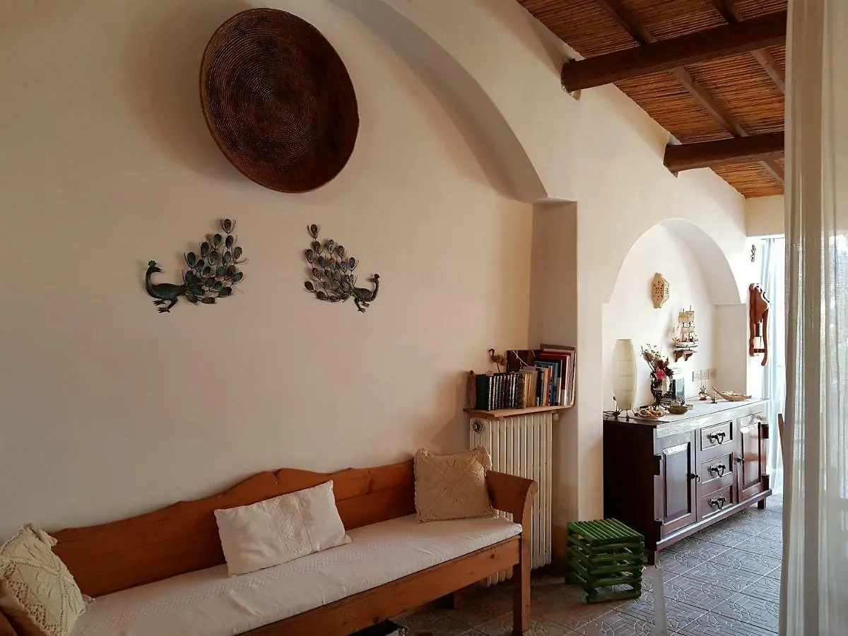 L'Agrumeto Segreto Riola Sardo Italia
